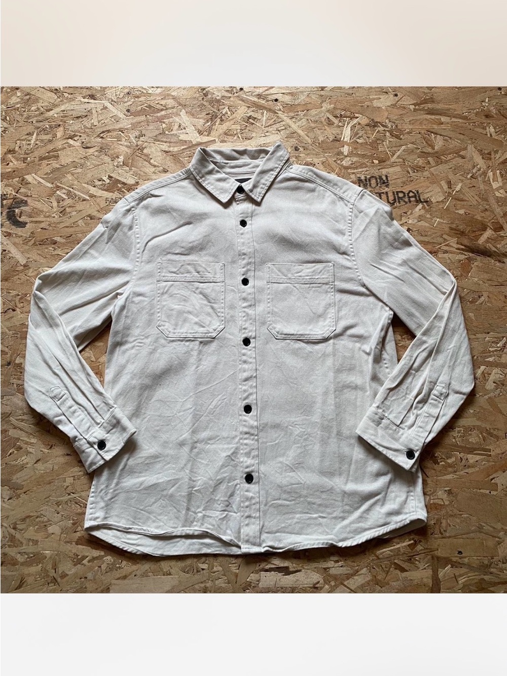 H&M Men's Long-Sleeve Button-Down Shirt in Light Cream